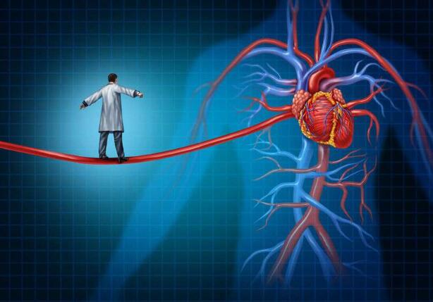 心脏受损时，身体会有5种表现，发现后，及时就医，不能拖