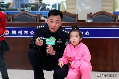 @所有家长,这些交通安全知识,请教给你的孩子~