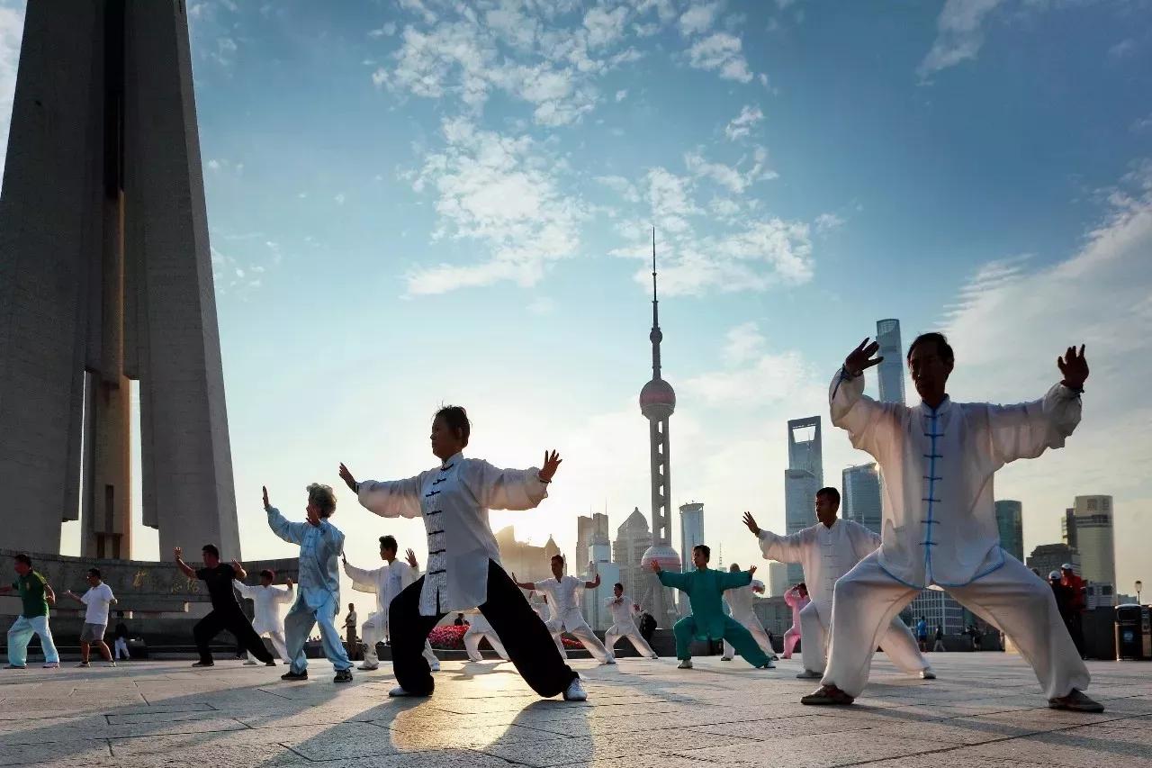 中老年养生延寿是在静还是在动?学会正确的养生方式让人健康变老