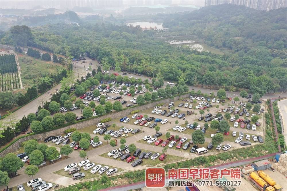 最长缓行10公里!南宁多个收费站和高速路段实施交通管制