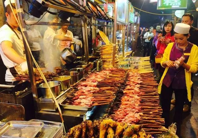 这5种街边小吃几乎“零差评”,吃一次就上瘾,你吃过几种