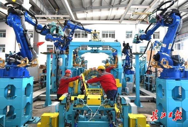 加快推进规划同编、交通同网、科技同兴、产业同链、民生同保,武汉城市圈“9个城市就是1个城市”