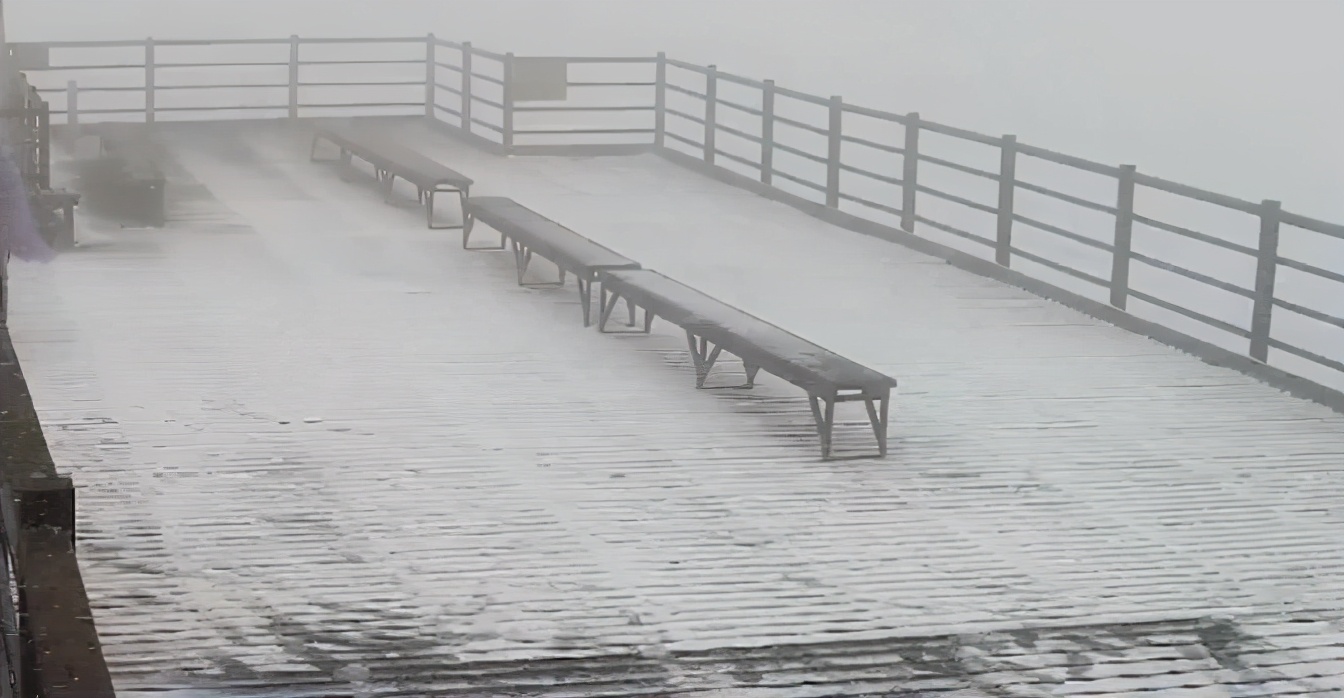昆明这里又下雪了!明天,全省天气有转折
