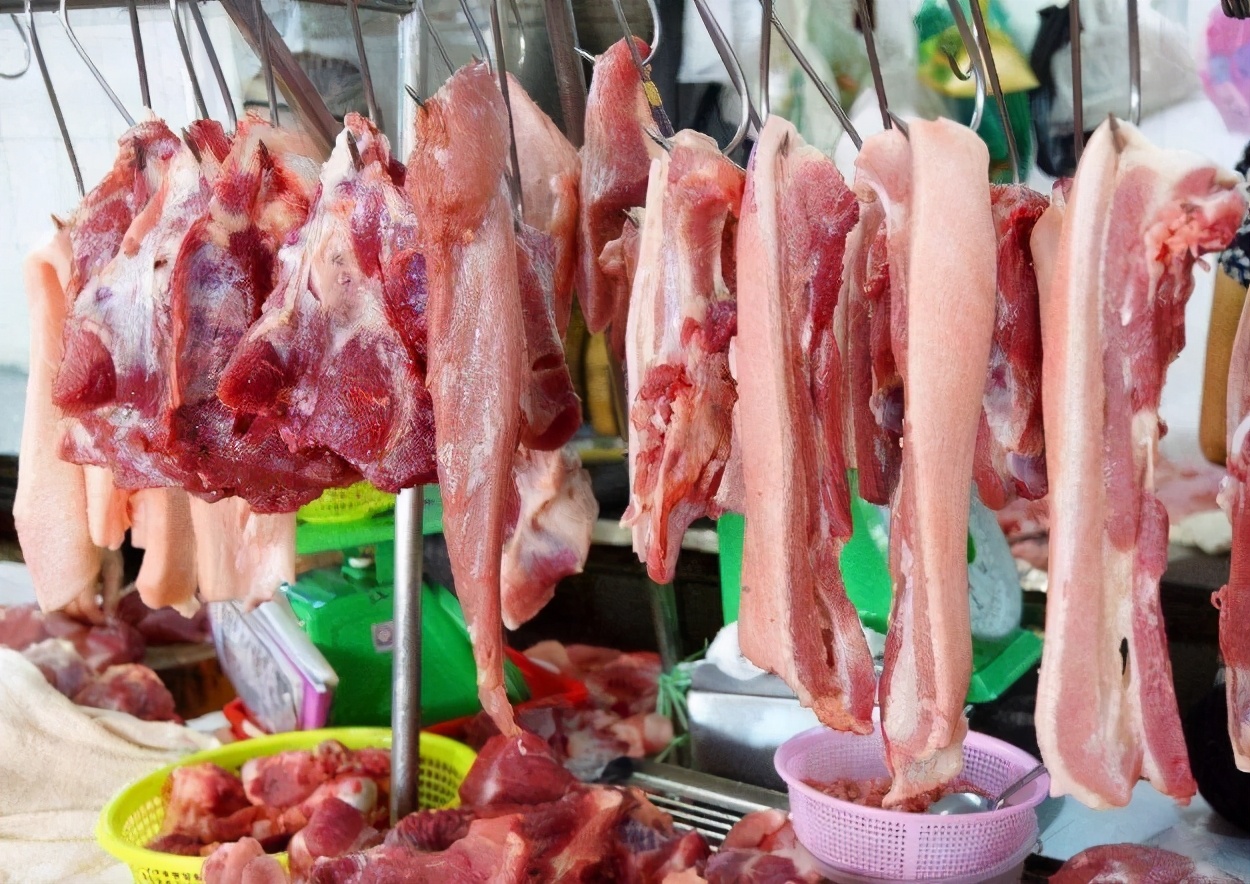 总吃肉和不吃肉的人,哪个更健康?