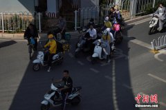 昆明持续晴热天气