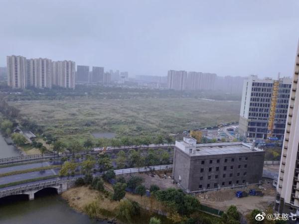 天气转变今天正式开始！第二波冷空气也在路上了！刚刚，杭州高速交警紧急提醒