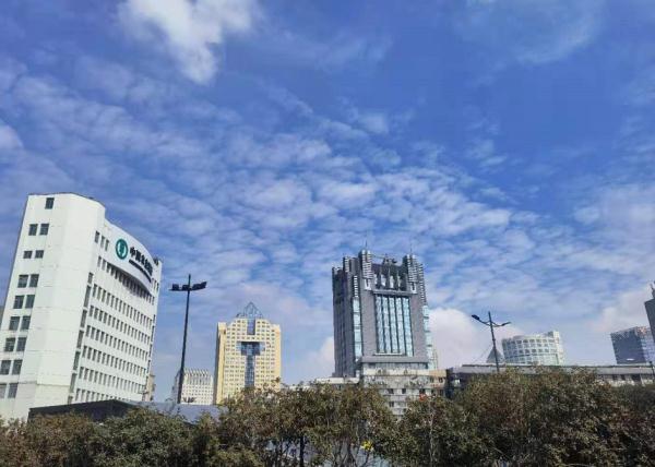 大降温又要来了!杭州天气即将大变,有件事不能再固执了……