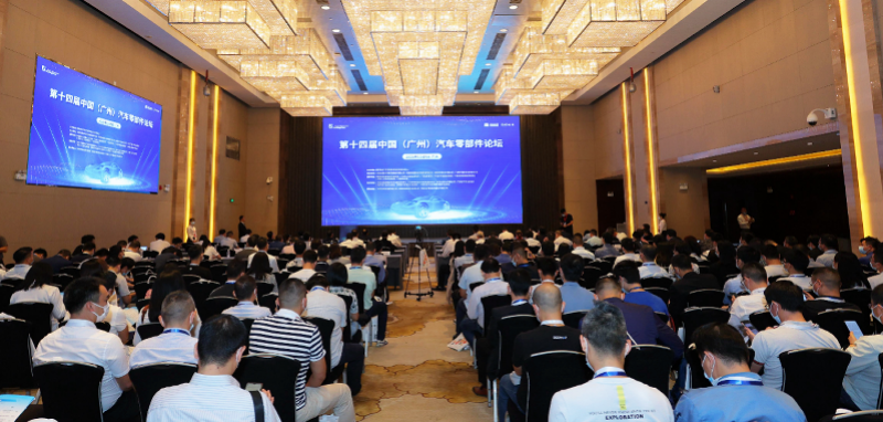 交通运输行业双碳目标达成,新能源汽车技术瓶颈突破是关键
