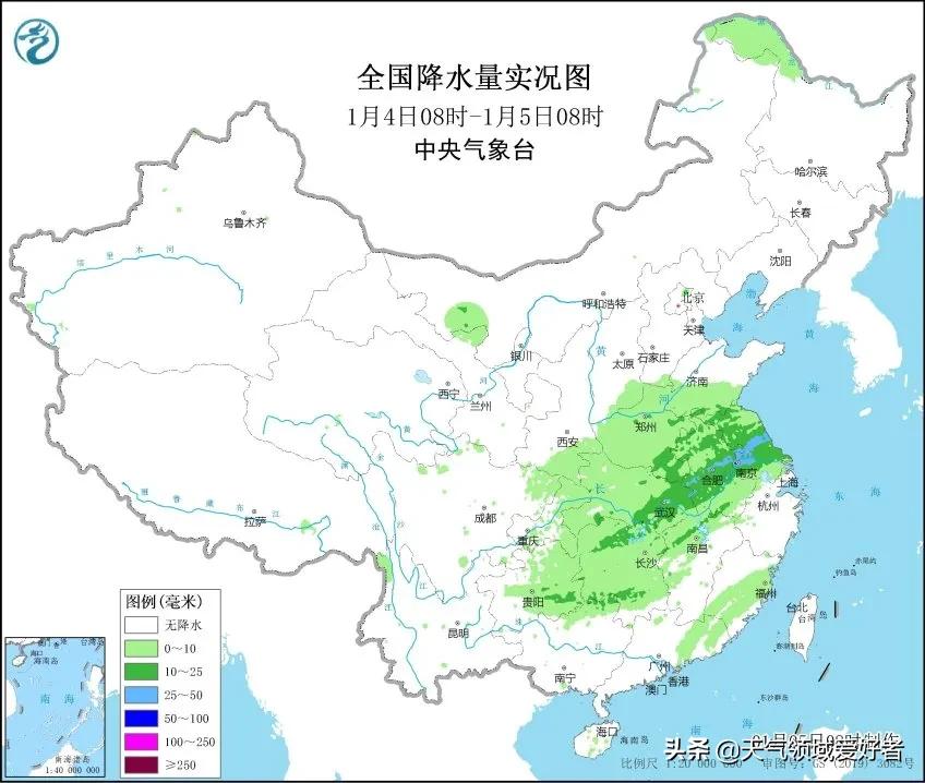 今年首个暴雪预警，拉尼娜生效，冷冬来了？预报：我国大部仍偏暖