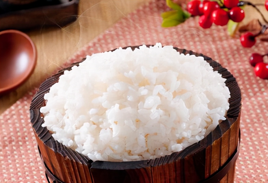 终于找到糖尿病的“元凶”了！提醒：3种食物，或让血糖值飚高