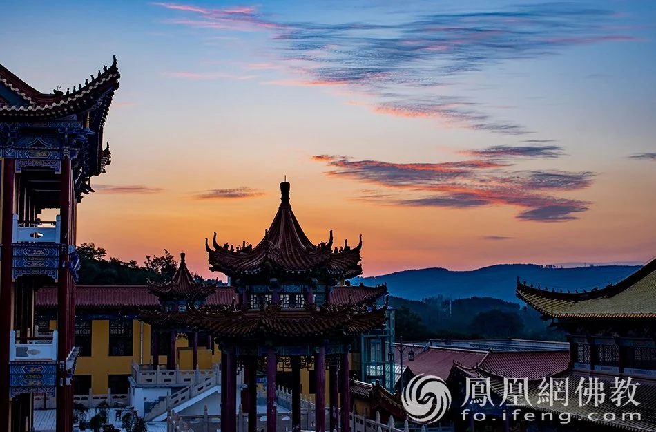 一座寺院从昼到夜能有多美！博山正觉寺参选作品|“云游寺院”摄影展