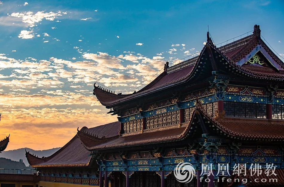 一座寺院从昼到夜能有多美！博山正觉寺参选作品|“云游寺院”摄影展